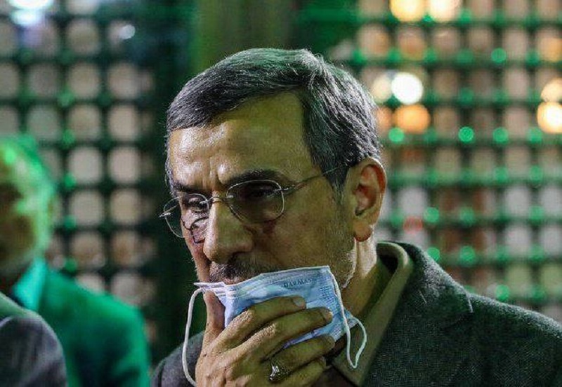 استوری احمدی‌نژاد درباره علت کبودی صورتش