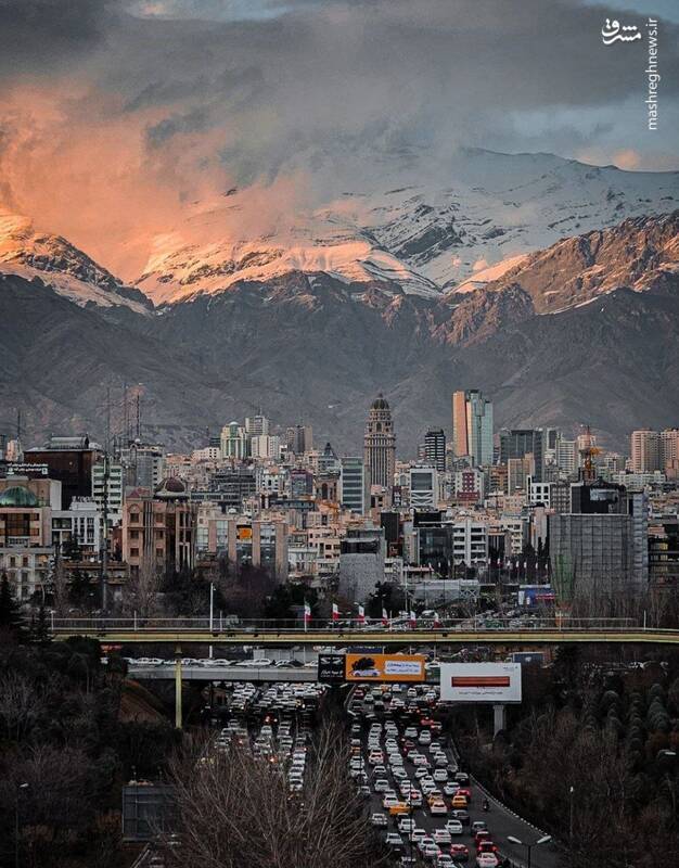 آسمان تهران مثل یک اثر هنری زیبا