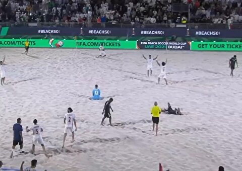 خلاصه بازی فوتبال ساحلی ایران 2 - امارات 1