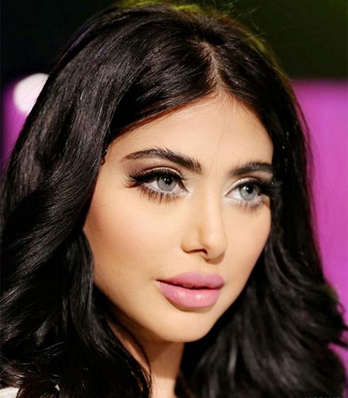 خواستگاری زن معروف عرب از رونالدو: حاضرم زن دومش باشم