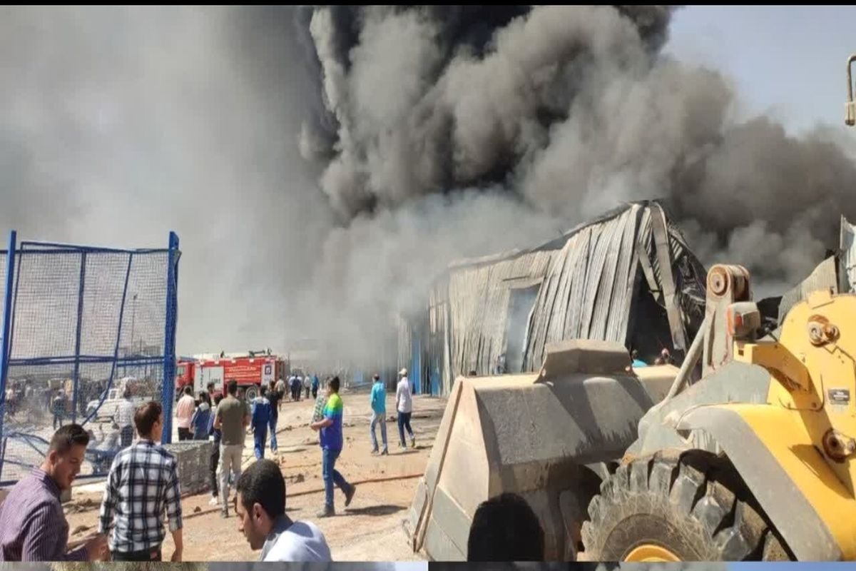 افزایش مصدومان آتش‌سوزی کارخانه «اسنوا» در اصفهان