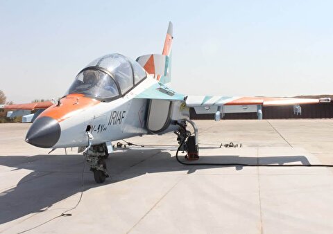 مانور دیدنی جنگنده روس در آسمان اصفهان