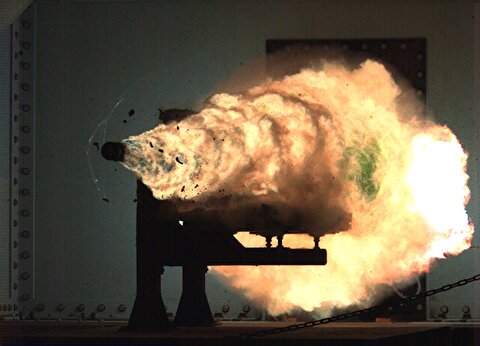 نسل‌ آینده توپ‌های جنگی بدون مواد منفجره!