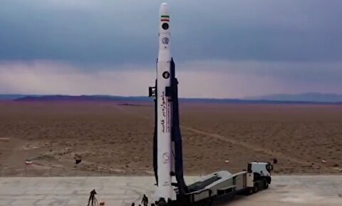مراحل آماده سازی و پرتاب موشک فضایی ایران