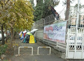 چرا «همراه‌سرا» نتوانسته به چادرخوابی در کنار بیمارستان‌ها پایان دهد؟