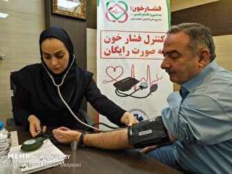 غربالگری دیابت و فشارخون بیش از ۱۰ میلیون تن تا به امروز/ مبتلایان «ستاره‌دار» می‌شوند/ طرحی برای مقابله با آمار ۱۲۶ هزار فوتی در سال