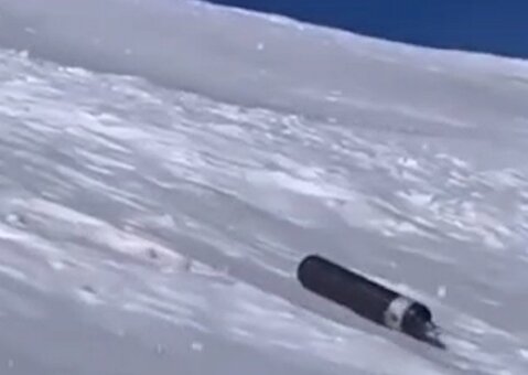 لحظات سقوط مرگبار کوهنوردان از اورست