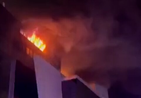 لحظات فرو ریختن سقف تالار مسکو بر اثر حمله