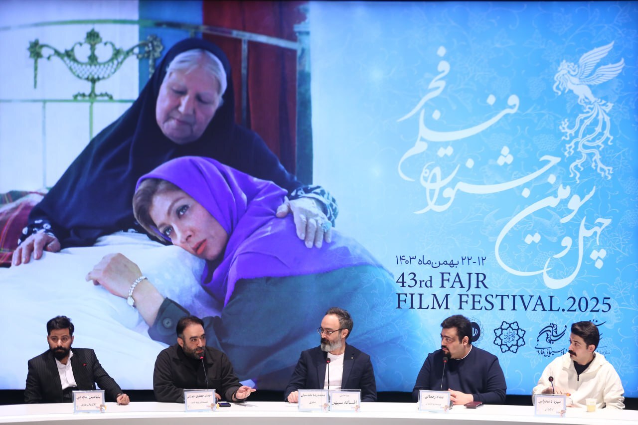 کدام فیلمها در روز دوم به نمایش در میآیند؟ کدام فیلمها در روز دوم به نمایش در میآیند؟