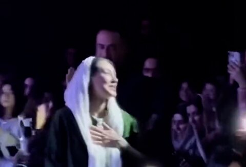 واکنش دیدنی مردم به هدیه تهرانی در کنسرت