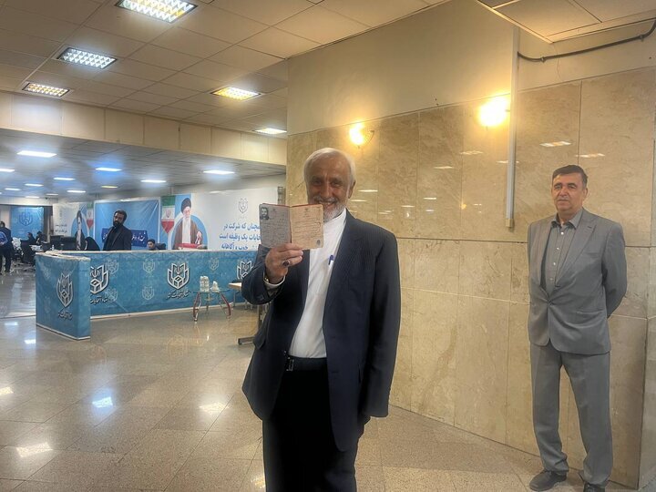 آخرین روز ثبتنام کاندیداهای انتخابات ریاستجمهوری؛ دشت اول با ادوار مجلس/ قالیباف هم ثبت نام می کند؟ آخرین روز ثبتنام کاندیداهای انتخابات ریاستجمهوری؛ دشت اول با ادوار مجلس/ قالیباف هم ثبت نام می کند؟