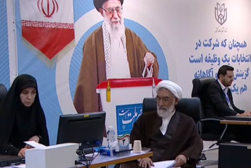 اسحاق جهانگیری معاون اول حسن روحانی رسماً ثبت نام کرد / قالیباف هم ثبت نام می کند؟ / سعید محمد و محمدرضا عارف از کاندیداتوری انصراف دادند اسحاق جهانگیری معاون اول حسن روحانی رسماً ثبت نام کرد / قالیباف هم ثبت نام می کند؟ / سعید محمد و محمدرضا عارف از کاندیداتوری انصراف دادند