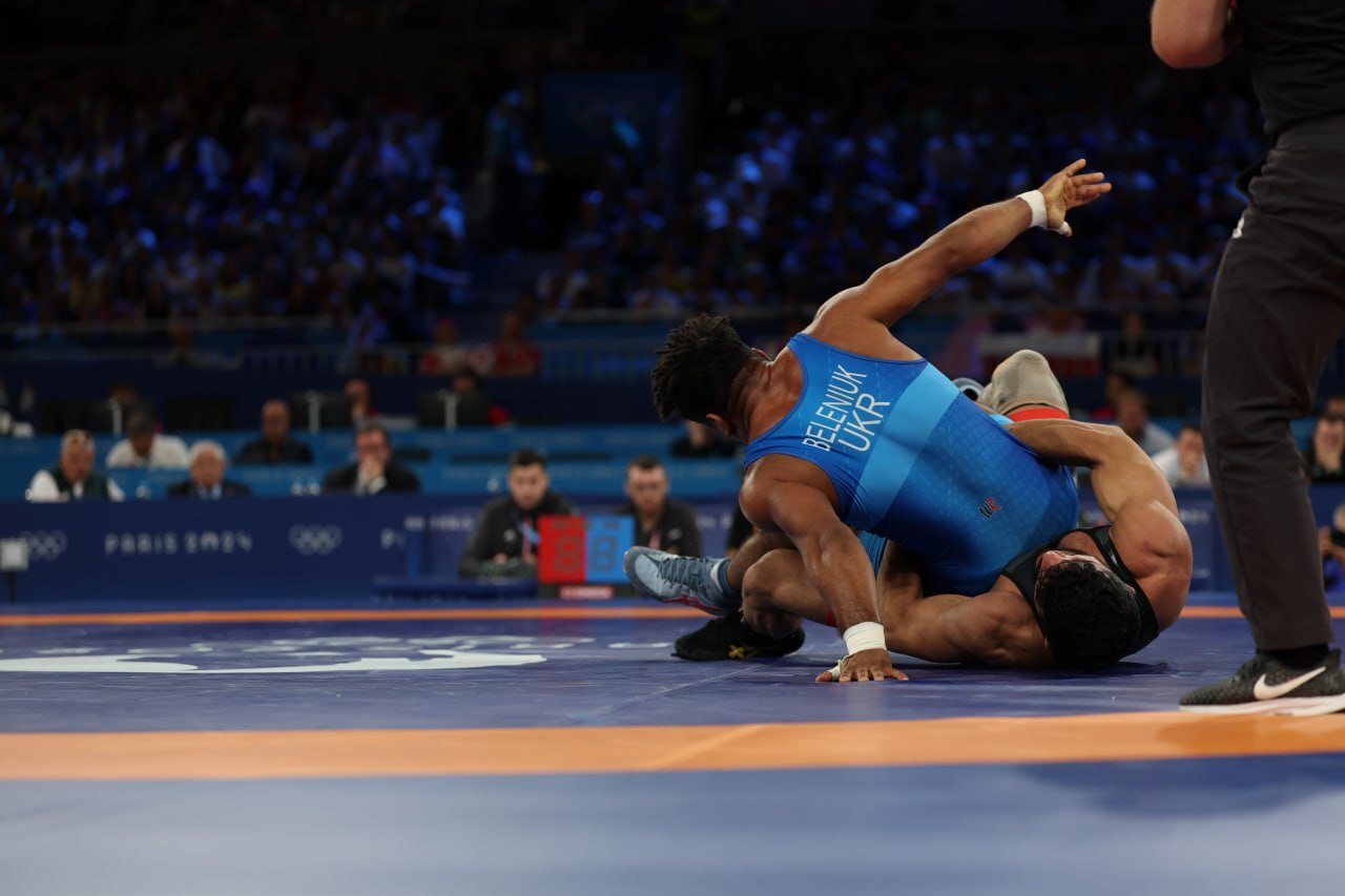 پوشش زنده المپیک ۲۰۲۴ پاریس| دو کشتی&zwnj;گیر ایران در فینال/ نعمت&zwnj;زاده به فینال نرسید