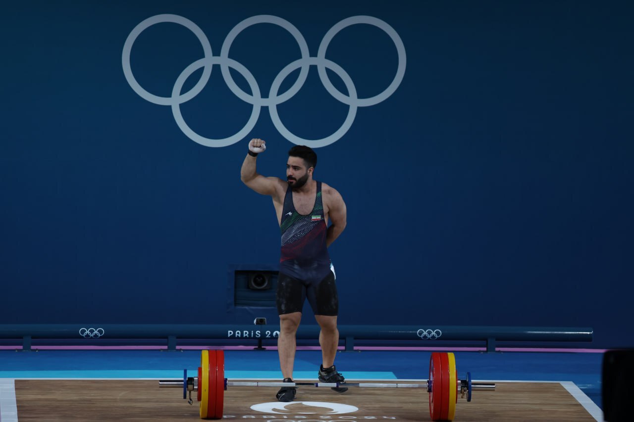 پوشش زنده المپیک ۲۰۲۴ پاریس| صعود برخورداری به نیمه&zwnj;نهایی تکواندو با برد شیرین/ مهار وزنه ۱۶۸ کیلویی از سوی جوادی