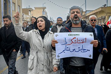 عکس:راهپیمایی خودجوش نمازگزاران در سراسر ایران اسلامی علیه اغتشاشگران