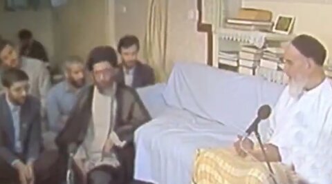 شوخی امام خمینی با رضا پهلوی را ببینید