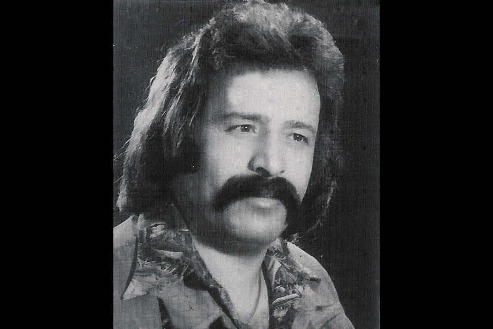 شکنجه شرمآور جلاد ساواک روی جوان انقلابی/شلاقهایی که پسر حجتالاسلام لاهوتی خورد شکنجه شرمآور جلاد ساواک روی جوان انقلابی/شلاقهایی که پسر حجتالاسلام لاهوتی خورد