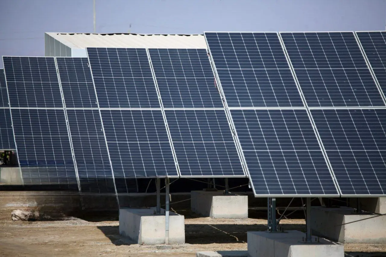 احداث هزار مگاوات نیروگاه خورشیدی در استان تهران احداث هزار مگاوات نیروگاه خورشیدی در استان تهران