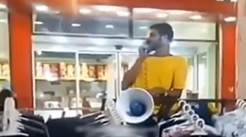 خلاقیت یک فروشنده آبادانی را ببینید