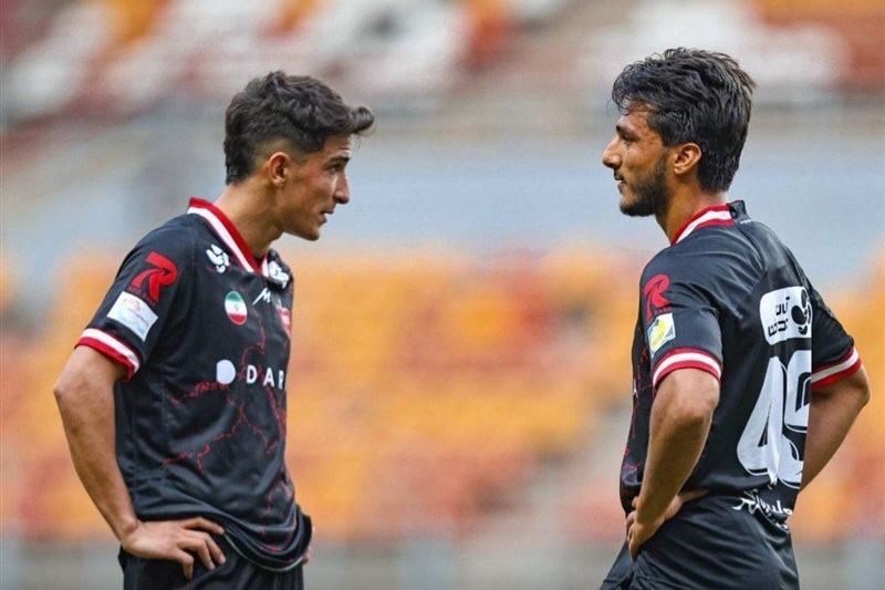 شروع ناامید کننده پرسپولیس و سپاهان در دور برگشت/ تراکتور و استقلال چطور بالانشین شدند؟ شروع ناامید کننده پرسپولیس و سپاهان در دور برگشت/ تراکتور و استقلال چطور بالانشین شدند؟