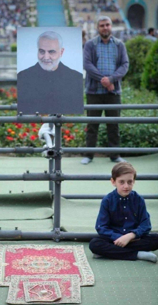 اجتماع مردم عزادار و سوگوار رهبر شهید انقلاب/آخرین تحولات در کشور/ بروزرسانی می شود