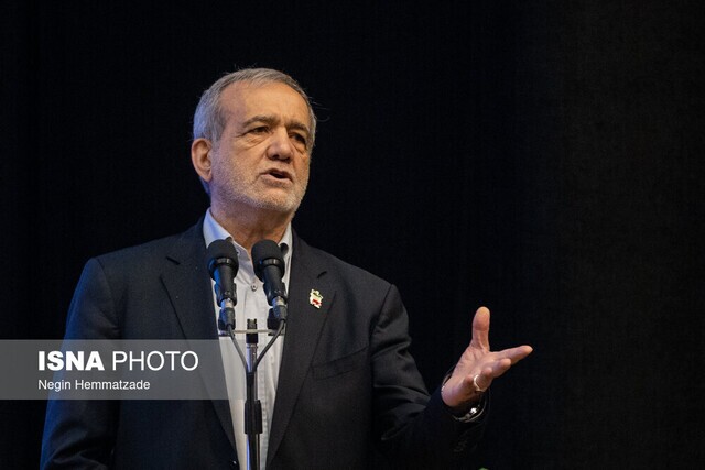 اجتماع مردم عزادار و سوگوار رهبر شهید انقلاب/آخرین تحولات در کشور/ بروزرسانی می شود