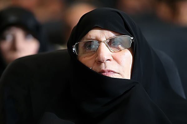 اجتماع مردم عزادار و سوگوار رهبر شهید انقلاب/آخرین تحولات در کشور/ بروزرسانی می شود