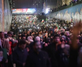 اجتماع مردم عزادار و سوگوار رهبر شهید انقلاب/آخرین تحولات در کشور/ بروزرسانی می شود