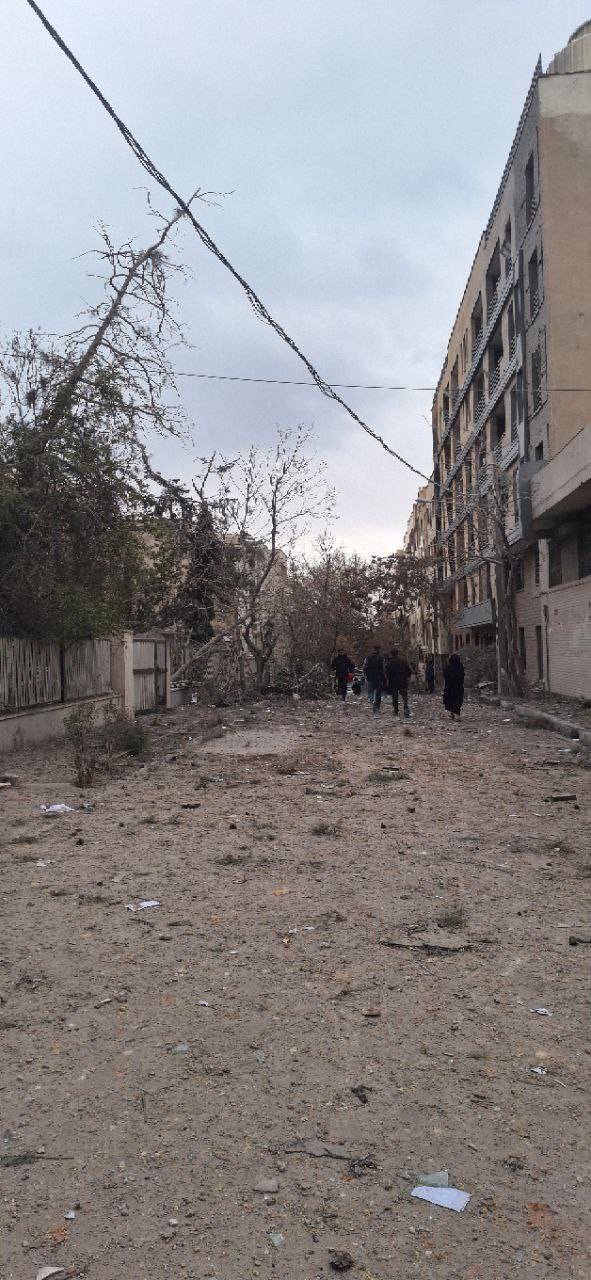 روز سوم جنگ / آخرین اخبار مقاومت ملی ایرانیان در برابر تجاوز آمریکایی صهیونی/ بروزرسانی می شود