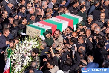 عکس: تشییع شهدای مدافع وطن در خرم آباد