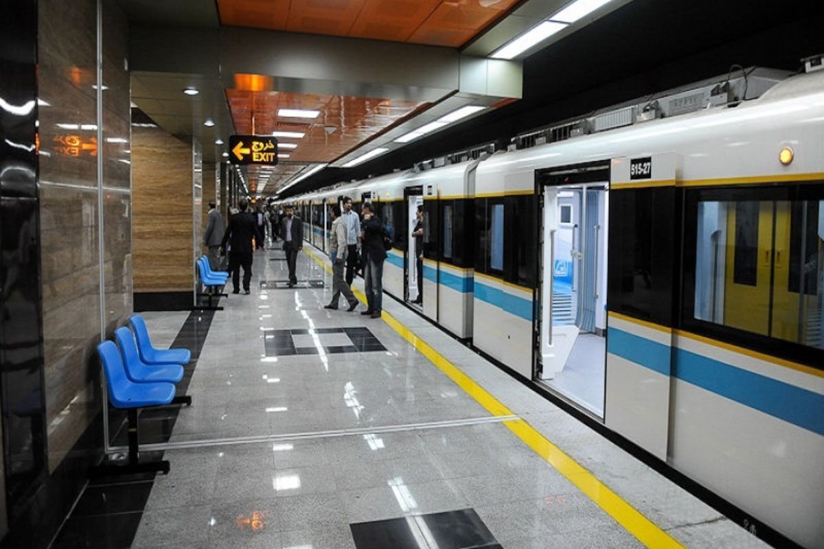 هنگام حمله هوایی در مترو چکار کنیم+اینفوگرافیک