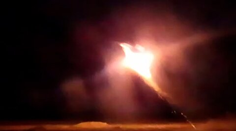 لحظات پرتاب سریع‌ترین پهپادهای ایران سمت اسرائیل