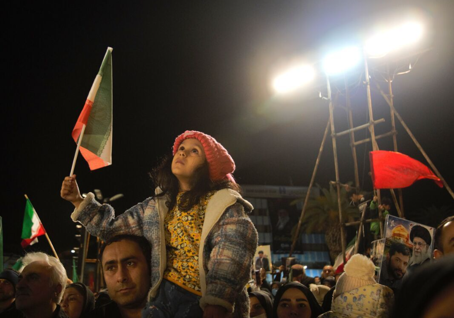 کوچک ترین و مسن ترین شهدای حملات آمریکا و اسرائیل/ آمارهای ناگوار از شهادت زنان، کودکان و نوجوانان کوچک ترین و مسن ترین شهدای حملات آمریکا و اسرائیل/ آمارهای ناگوار از شهادت زنان، کودکان و نوجوانان