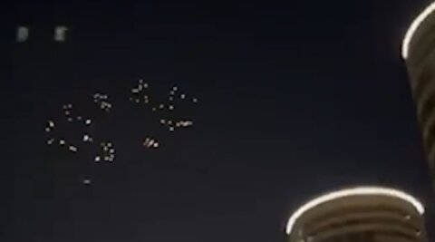 لحظات پرتاب موشک‌های ایران و اصابت به تل آویو