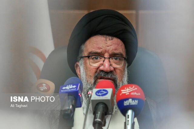 روز دهم/ ادامه جنگ حق و باطل و جنگ ظالم و مظلوم/ واکنش&zwnj;&zwj;&zwnj;ها به معرفی سومین رهبر جمهوری اسلامی ایران/ موج سی&zwnj;ام عملیات وعده صادق ۴ / به&zwnj;روز رسانی می&zwnj;شود