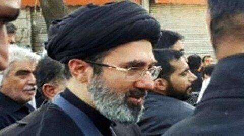 نظر رهبر شهید انقلاب درباره آیت‌الله مجتبی خامنه‌ای