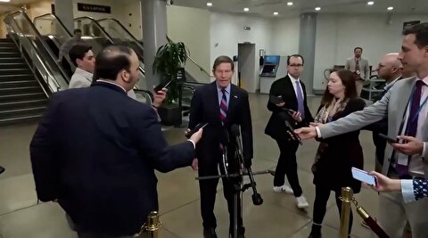 ادعای سناتور دموکرات: در مسیر اعزام نیروی زمینی به ایران هستیم! + زیرنویس