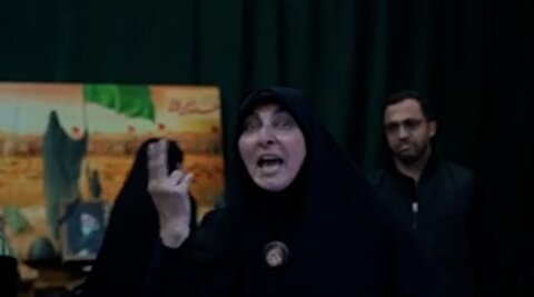 رجزخوانی مادر بسیجی که در ایست و بازرسی شهید شد