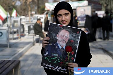 عکس: تشییع شهید امیر سرلشکر خلبان عزیز نصیرزاده در بهشت زهرا (س)