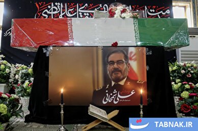 عکس: مراسم تشییع پیکر دریاسالار شهید علی شمخانی