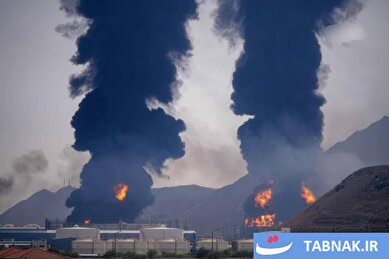 عکس:ستون‌های دود عظیم در بندر نفتی فجیره امارات