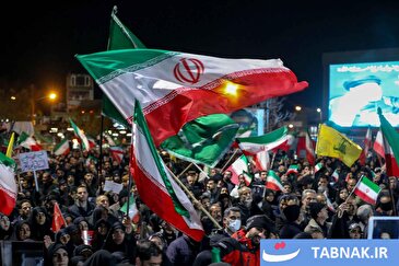 عکس: تجمع مردمی «تا پای جان برای ایران»