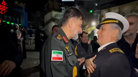 سردار رادان در جمع تجمع کنندگان میدان تجریش تهران