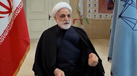 اژه‌ای: آمریکا به التماس افتاده است