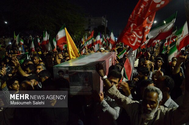 روز بیستم/موج جدید حملات به تل&zwnj;آویو/پاسخ متقابل نیروهای مسلح تاسیسات آمریکایی را به آتش کشید/ بروزرسانی می شود