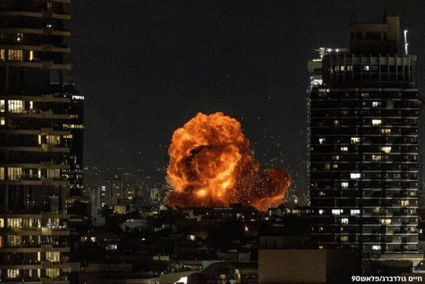 روز بیست و دوم/دور جدید شلیک موشکهای ایرانی/ موشکهای بارشی به تلآویو اصابت کردند/ بروزرسانی می شود روز بیست و دوم/دور جدید شلیک موشکهای ایرانی/ موشکهای بارشی به تلآویو اصابت کردند/ بروزرسانی می شود