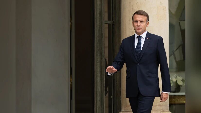 حملات موشکی و پهپادی ایران به سرزمین&zwnj;های اشغالی و پایگاه&zwnj;های آمریکا در منطقه/ صدای آژیر در تل&zwnj;آویو و موج تازه حملات/ نیروهای ذخیره اسرائیل فراخوانده شدند