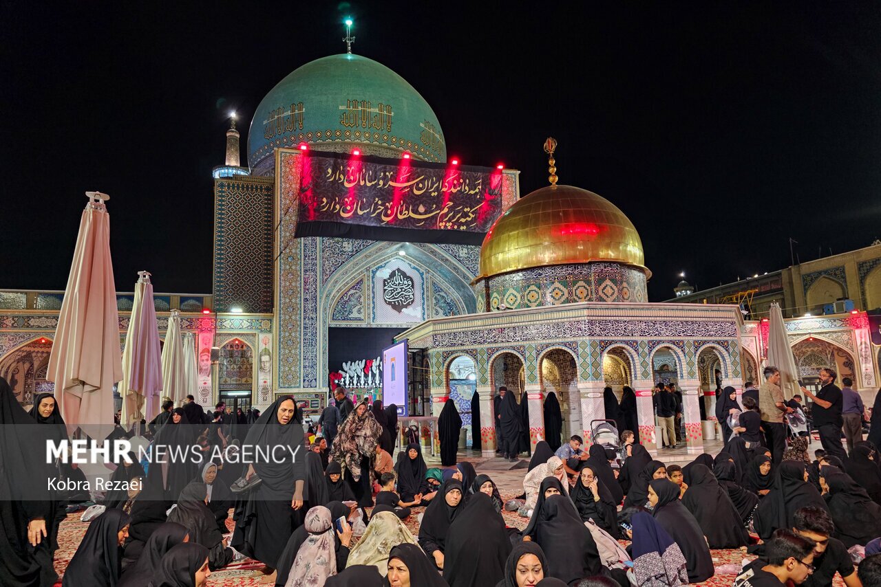 آیین&zwnj;های عزاداری رحلت پیامبر(ص) در حرم امام رضا(ع)