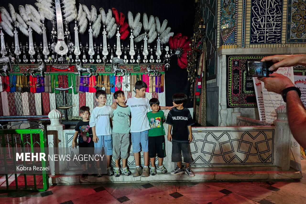 آیین&zwnj;های عزاداری رحلت پیامبر(ص) در حرم امام رضا(ع)