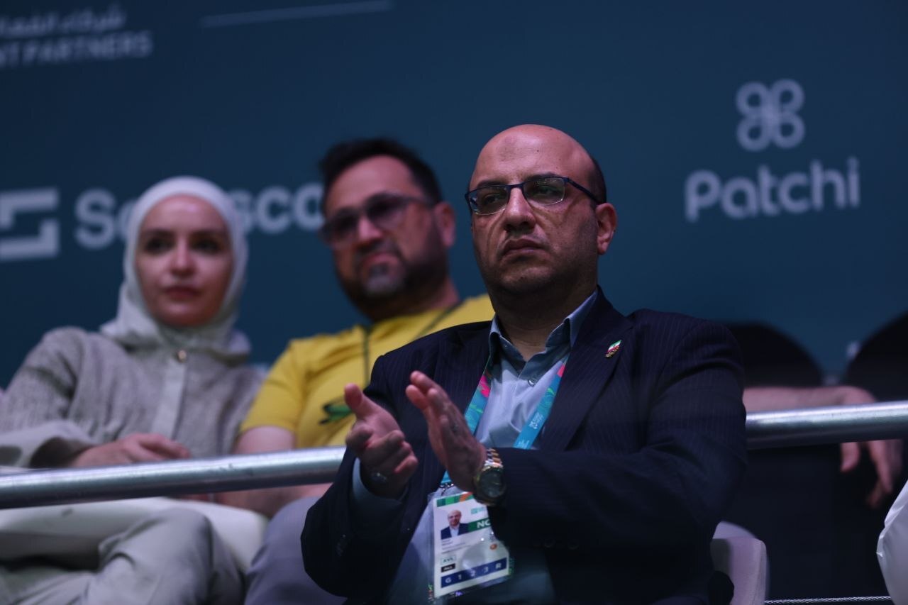 زنده از عربستان| نقره تیمی پینگ&zwnj;پنگ به مردان ایران رسید، برنز به زنان/ غلامی در شنا برنز گرفت، کریمی در وزنه&zwnj;برداری زنان